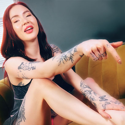 Kiss My Feet Then Suck His Meat